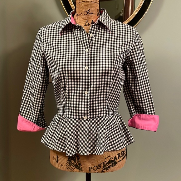 Lauren Ralph Lauren Tops - Ralph Lauren women’s top size 6.